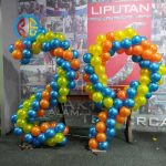 dekor balon bentuk angka spiral